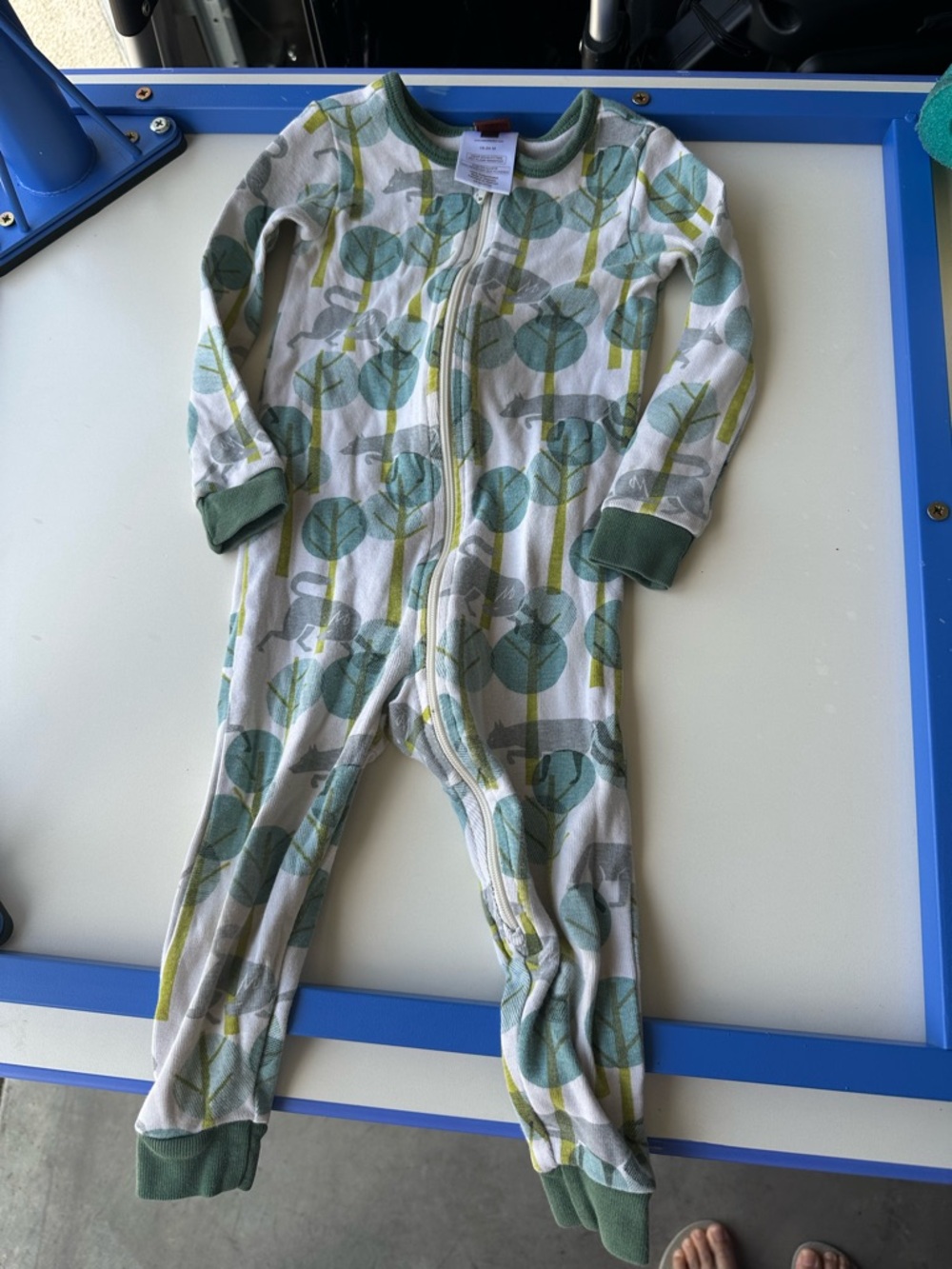 TEA collection Baby Kids Zip One-Piece Pajamas Outfit 18-24m 18 to 24 months